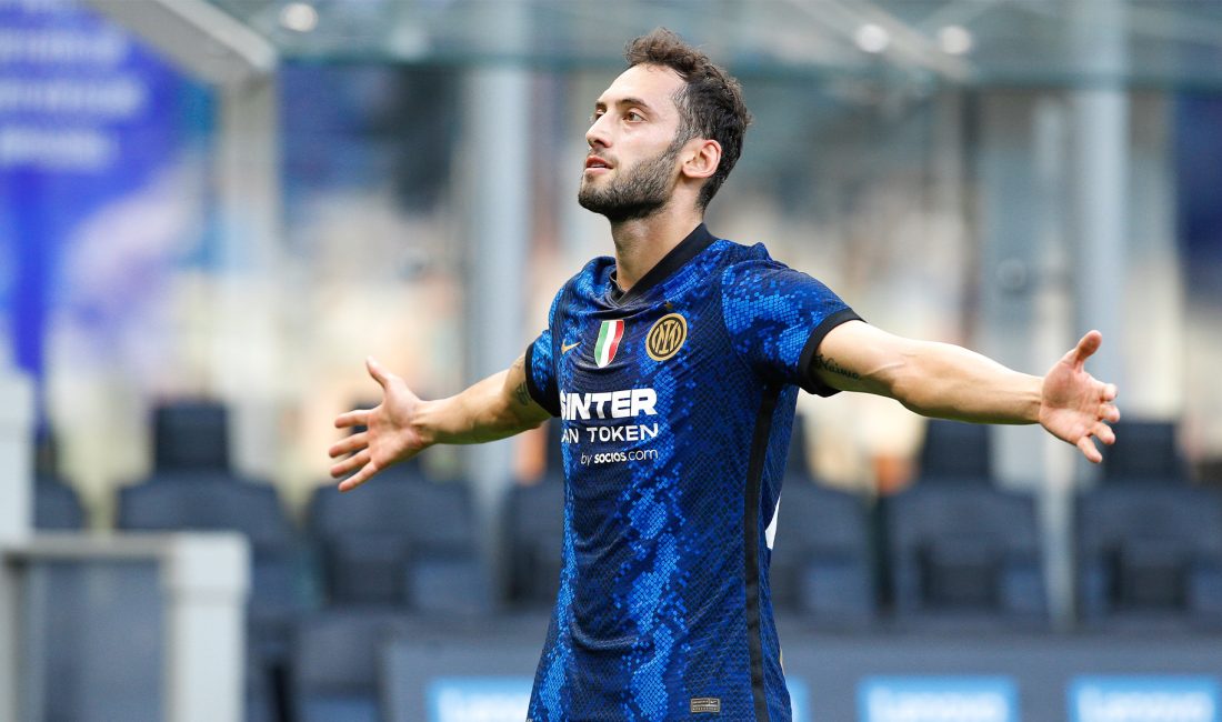 Final öncesi UEFA’nın medya günü kapsamında konuşan Çalhanoğlu, 2023’te İstanbul’da