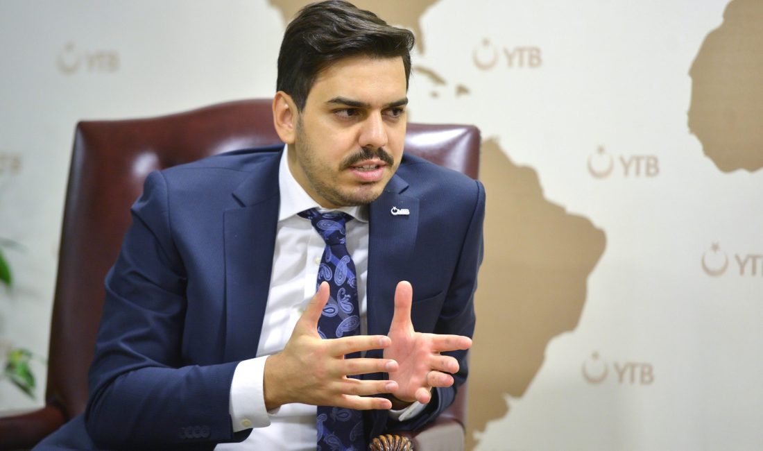 Yurtdışı Türkler ve Akraba Topluluklar Başkanlığı (YTB) Başkanı Abdullah Eren,