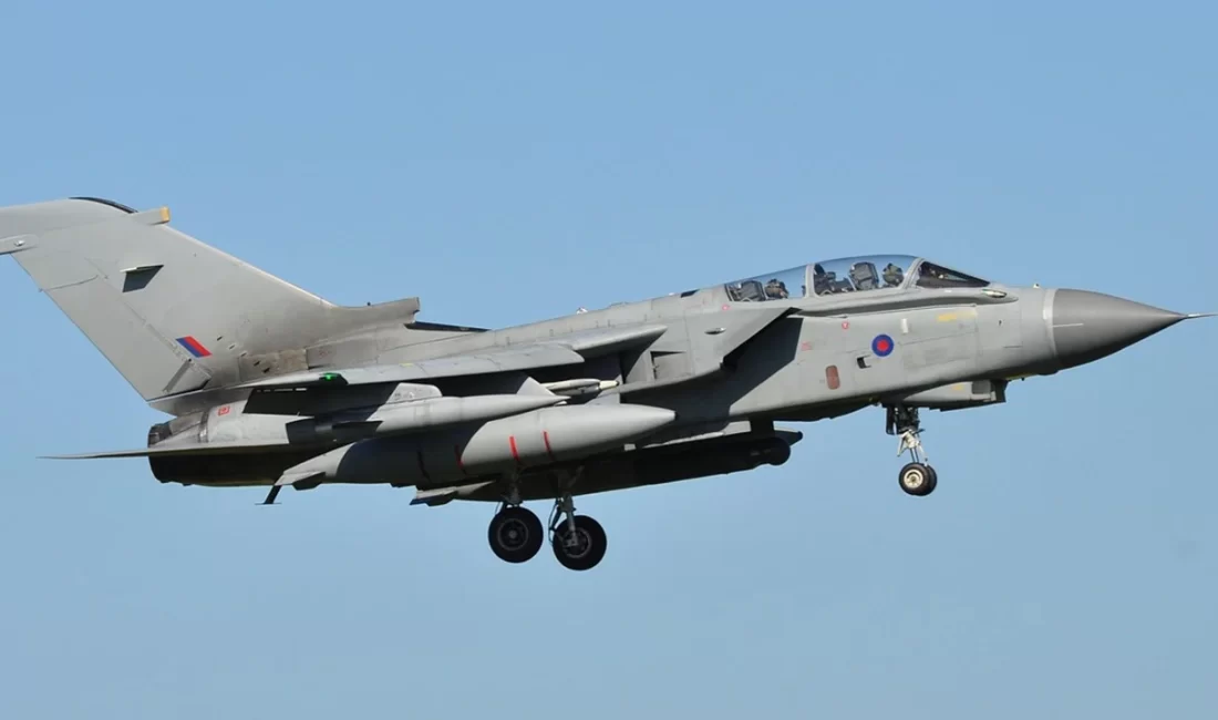 Almanya, Türkiye’ye Eurofighter Typhoon savaş uçağı satışına yeşil ışık yaktı.