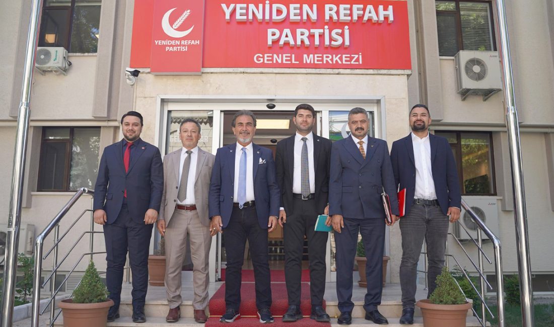 Yeniden Refah Partisi Avrupa Başkanı Ahmet Günaydın ve beraberindeki Avrupa
