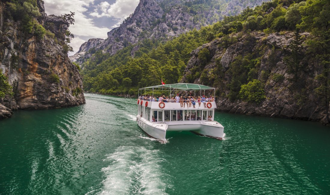 Türkiye genelinde sıcaklıklar hafta sonu boyunca mevsim normallerinin üzerinde seyretmeye