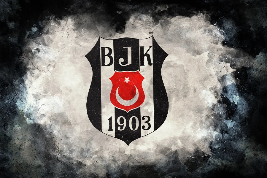 Futbolseverler, Türkiye’nin önde gelen kulüplerinden Beşiktaş ile İrlanda’nın köklü ekiplerinden