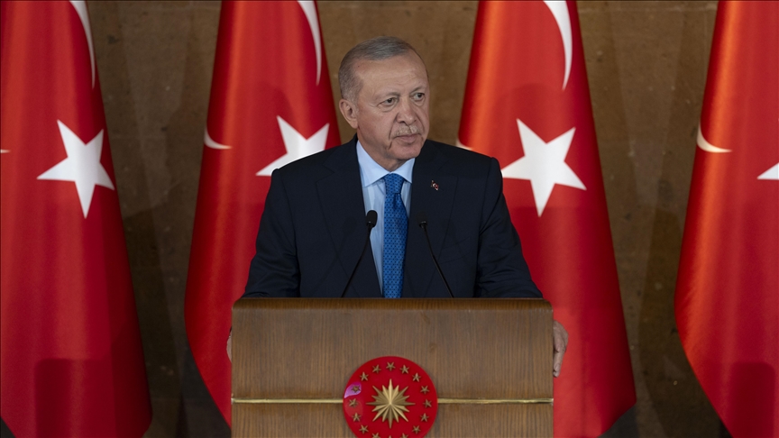 Cumhurbaşkanı Recep Tayyip Erdoğan, Ahlat Cumhurbaşkanlığı Külliyesi’nde düzenlenen Cumhurbaşkanlığı Kabine