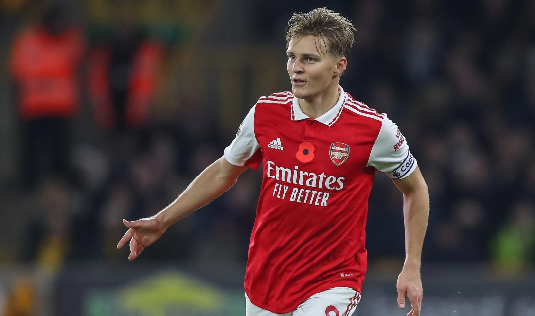 Fenerbahçe, Arsenal’ın Ukraynalı yıldızı Oleksandr Zinchenko için transfer atağı başlattı.