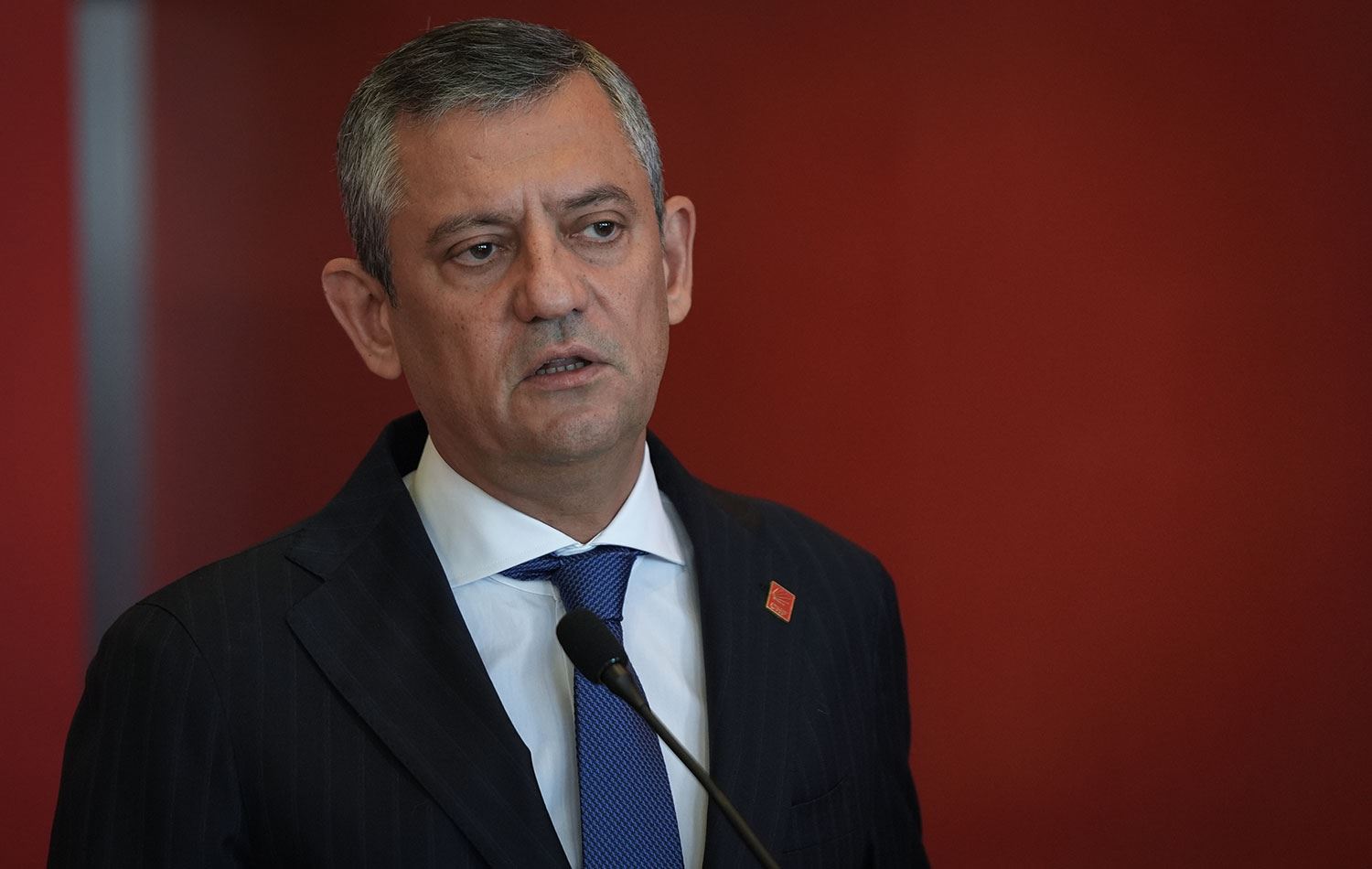 CHP Genel Başkanı Özgür Özel, İstanbul Büyükşehir Belediyesi (İBB) soruşturmasında