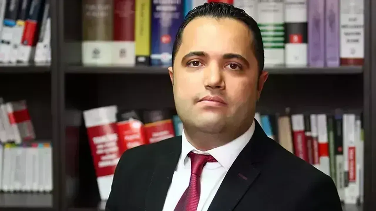 Ünlü avukat Rezan Epözdemir, İstanbul Cumhuriyet Başsavcılığı tarafından yürütülen iki