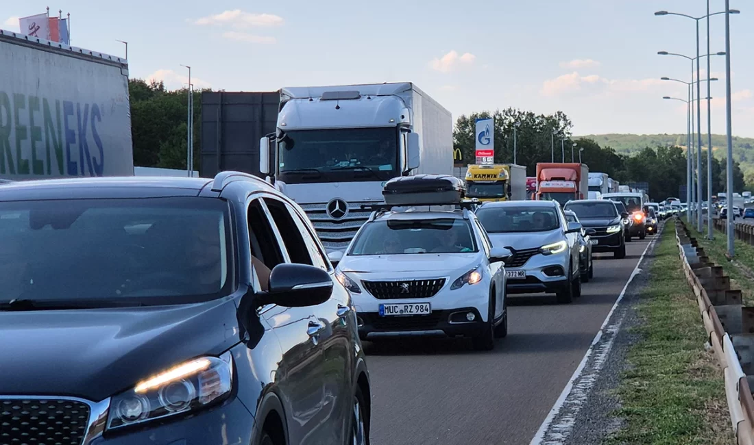 Sırbistan’ın önemli iletişim yollarından biri olan E75 otoyolu, 1 Ağustos