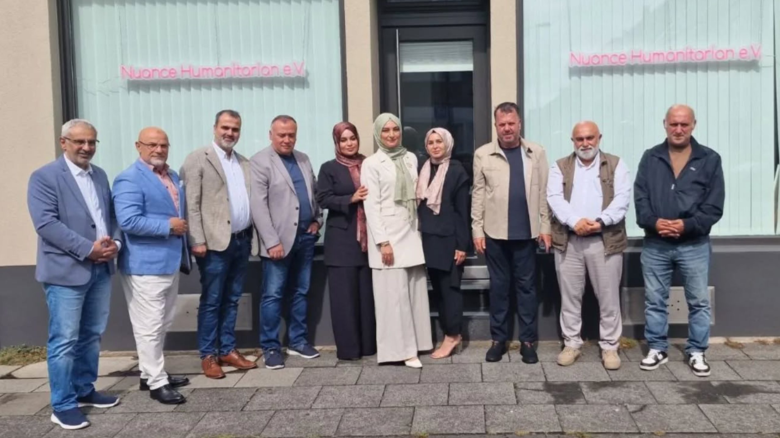 Almanya’nın Köln kentinde bulunan Nüans İnsani Yardım Derneği, Türk basını