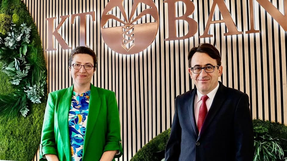Türkiye Cumhuriyeti Frankfurt Başkonsolosu İlknur Akdevelioğlu, önemli bir ziyarete imza