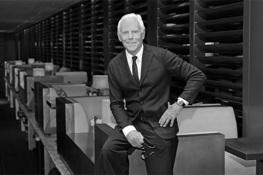 İtalyan modasının efsane ismi Giorgio Armani, 91 yaşında hayatını kaybetti.