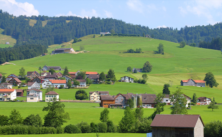 Zengin Ülke, Boş Köyler: İsviçre’de Yerleşene Teşvik Desteği