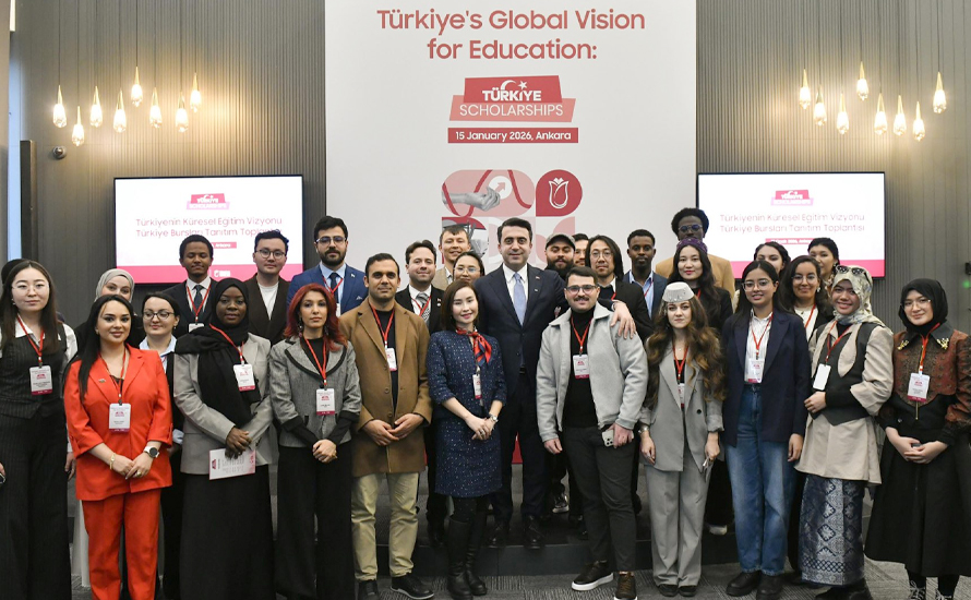 YTB, Ankara’da Türkiye Bursları tanıtım toplantısı düzenledi