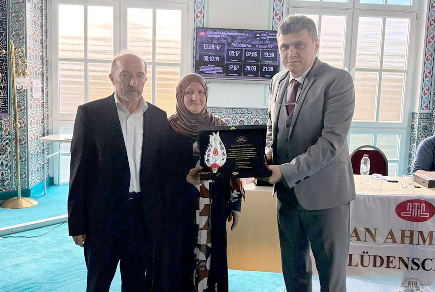 DİTİB Başkanı Göksal Üçüncü 29 yılın ardından görevi gençlere devretti