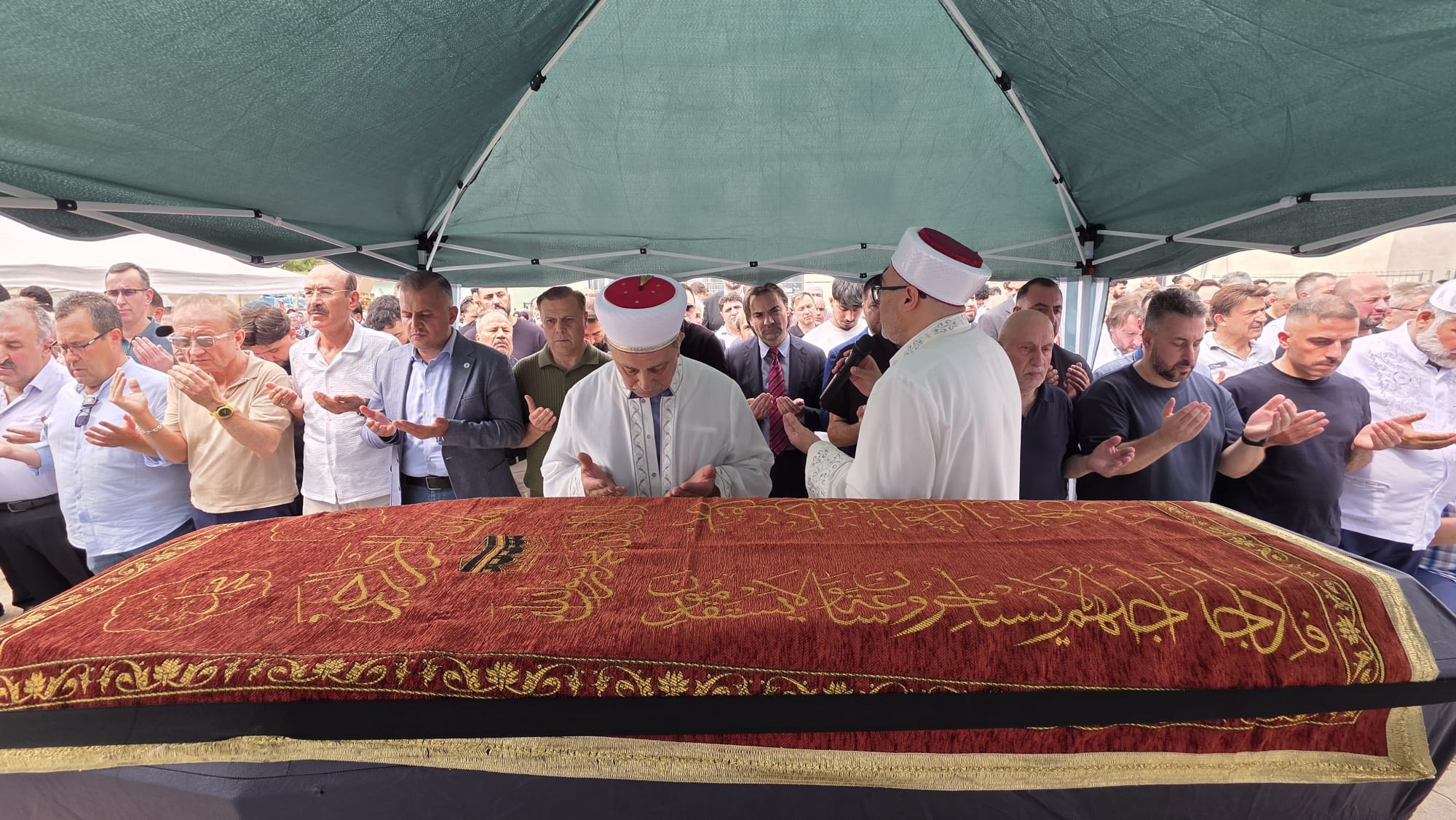 UID Köln Bölge Başkanı Garaçoğlu son yolculuğuna çıkarıldı