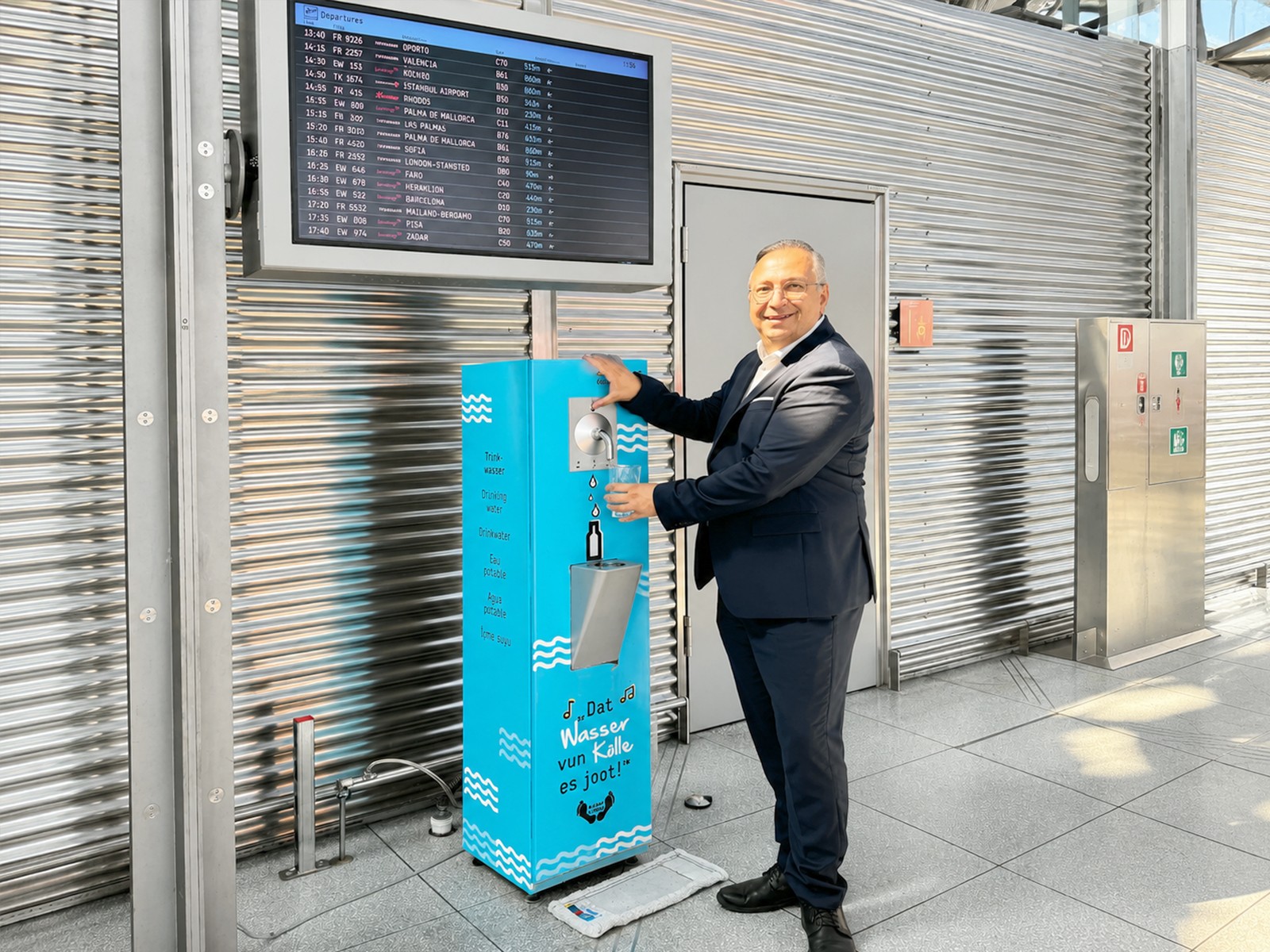 Köln/Bonn Havalimanı yolculara kolaylık sağlıyor: 2 litre sıvı izni ve ücretsiz su
