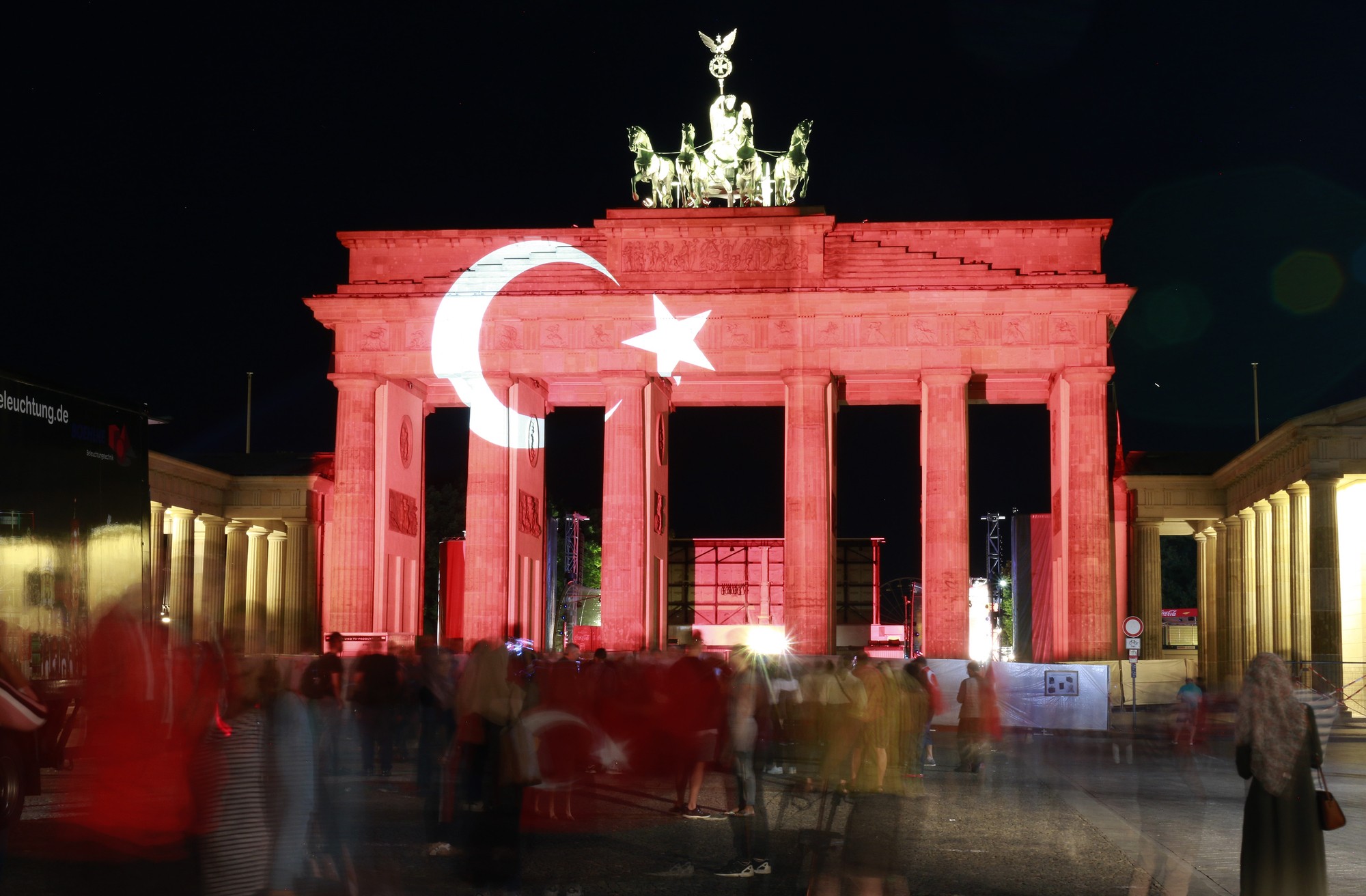Almanya'daki yeni düzenlemeler Türk vatandaşlarını doğrudan etkileyecek
