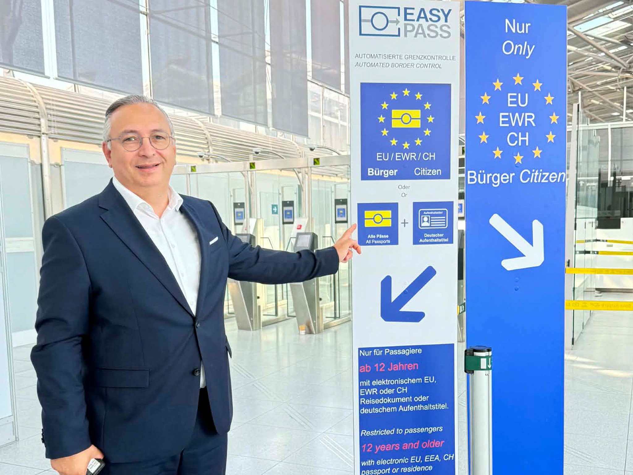 Köln/Bonn Havalimanı'nda Türk yolcular EasyPASS ile hızlı geçiş yapabiliyor