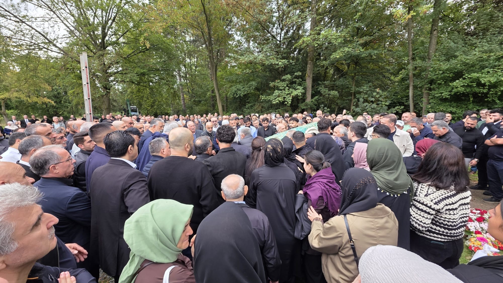 Köln'de iskele sektörünün tanınan figürü Ali Tokuş son yolculuğuna uğurlandı