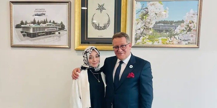 Mollasalih'in kızı avukat oldu: 'Varlığı dünyalara bedel'
