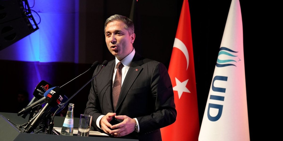Sırakaya: Avrupa Türkleri misafir işçilikten toplumun merkezine çıktı