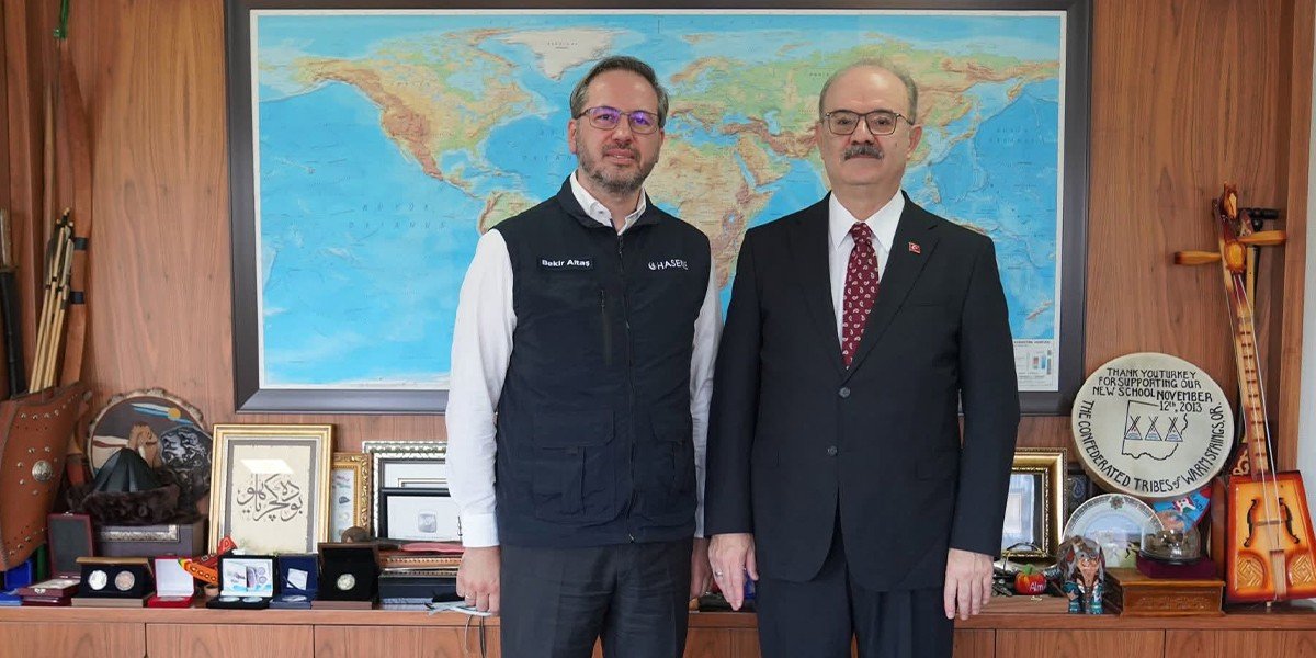 HASENE Başkanı Altaş, Bakanlık'ta Çam ile bir araya geldi